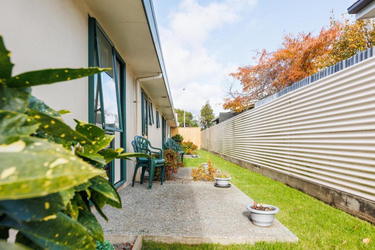 Camelot Motor Lodge And Conference Centre Palmerston North Eksteriør billede