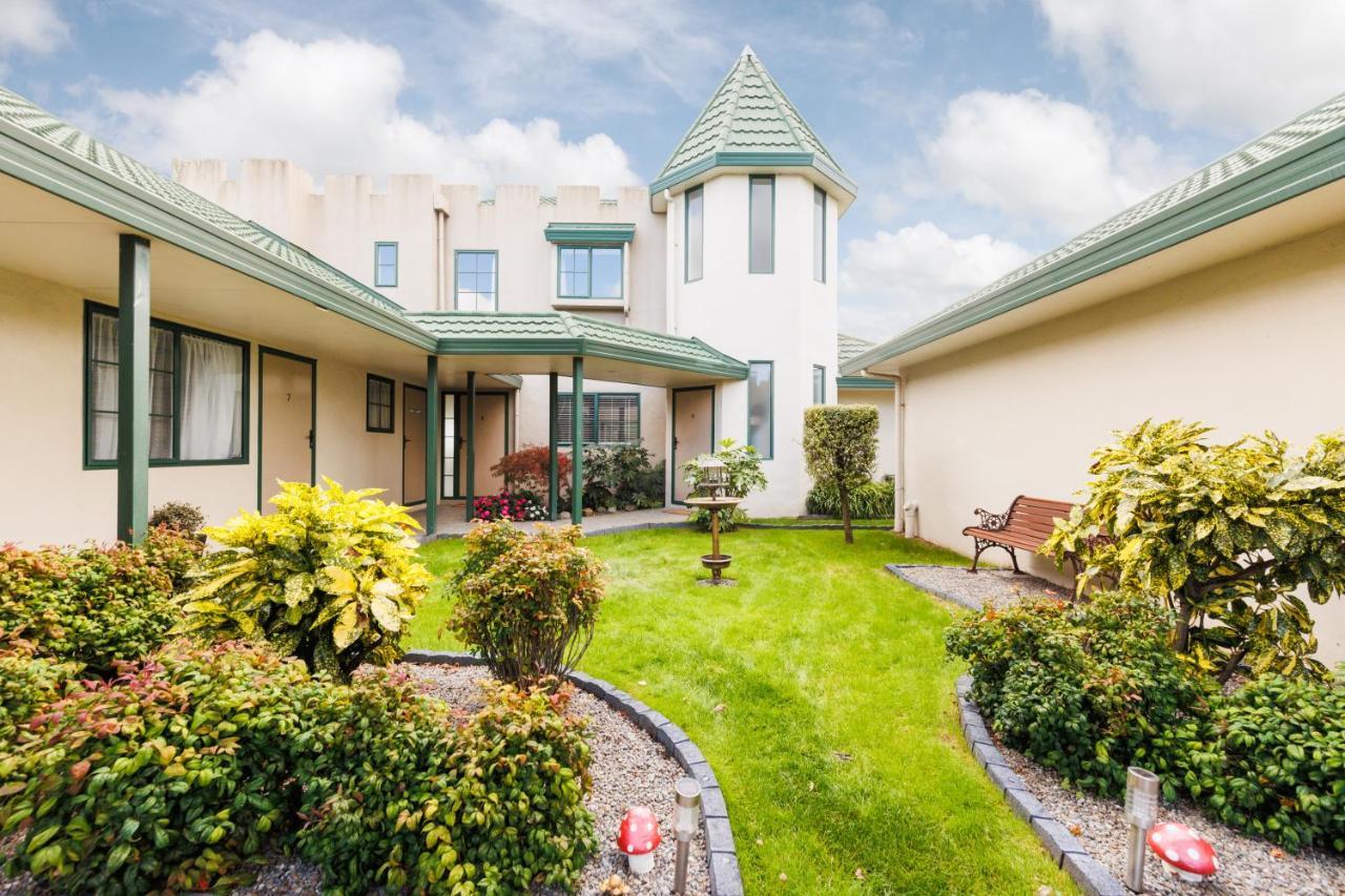 Camelot Motor Lodge And Conference Centre Palmerston North Eksteriør billede