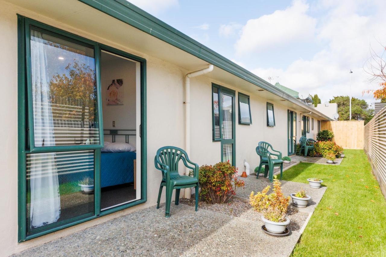 Camelot Motor Lodge And Conference Centre Palmerston North Eksteriør billede