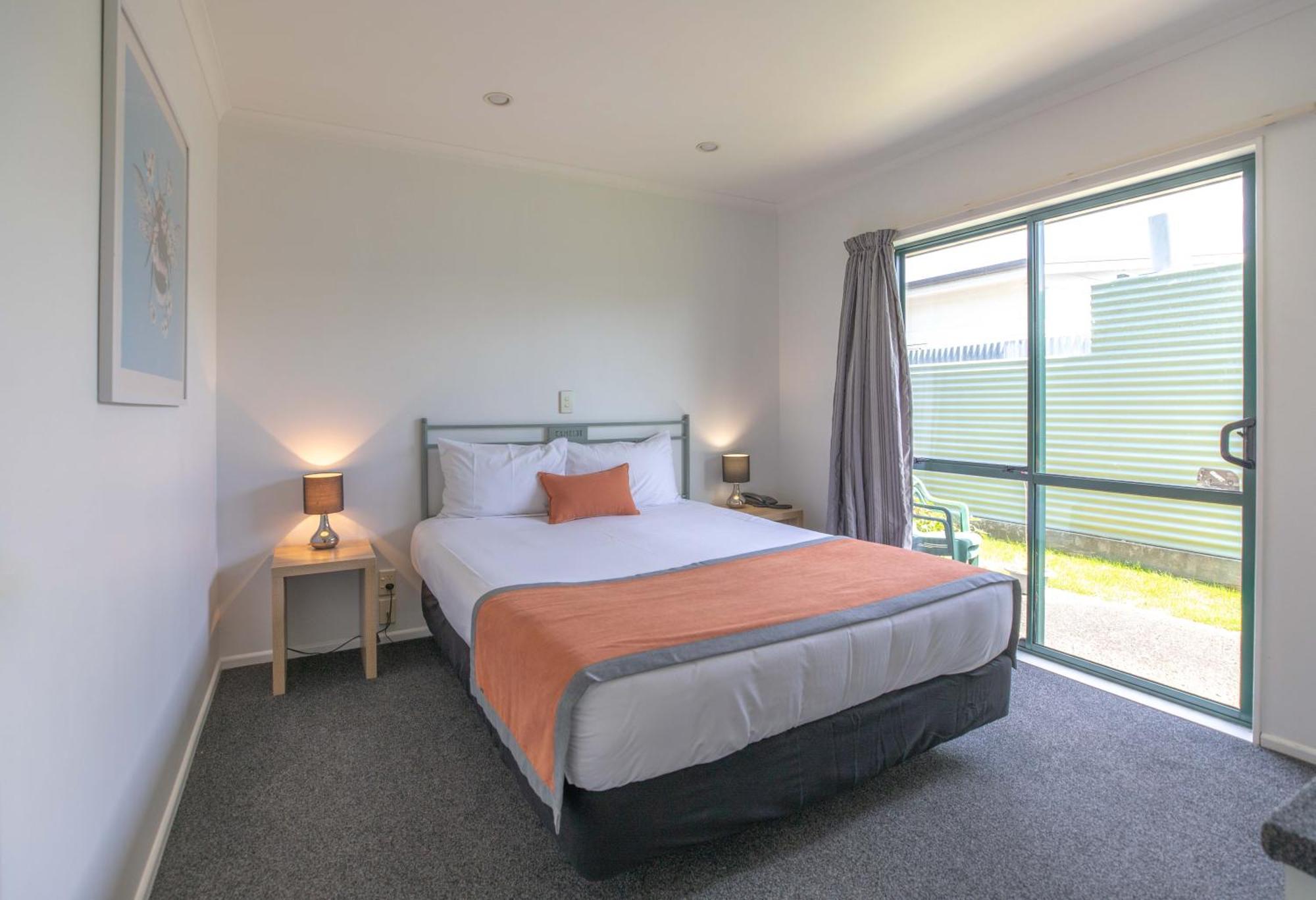 Camelot Motor Lodge And Conference Centre Palmerston North Eksteriør billede