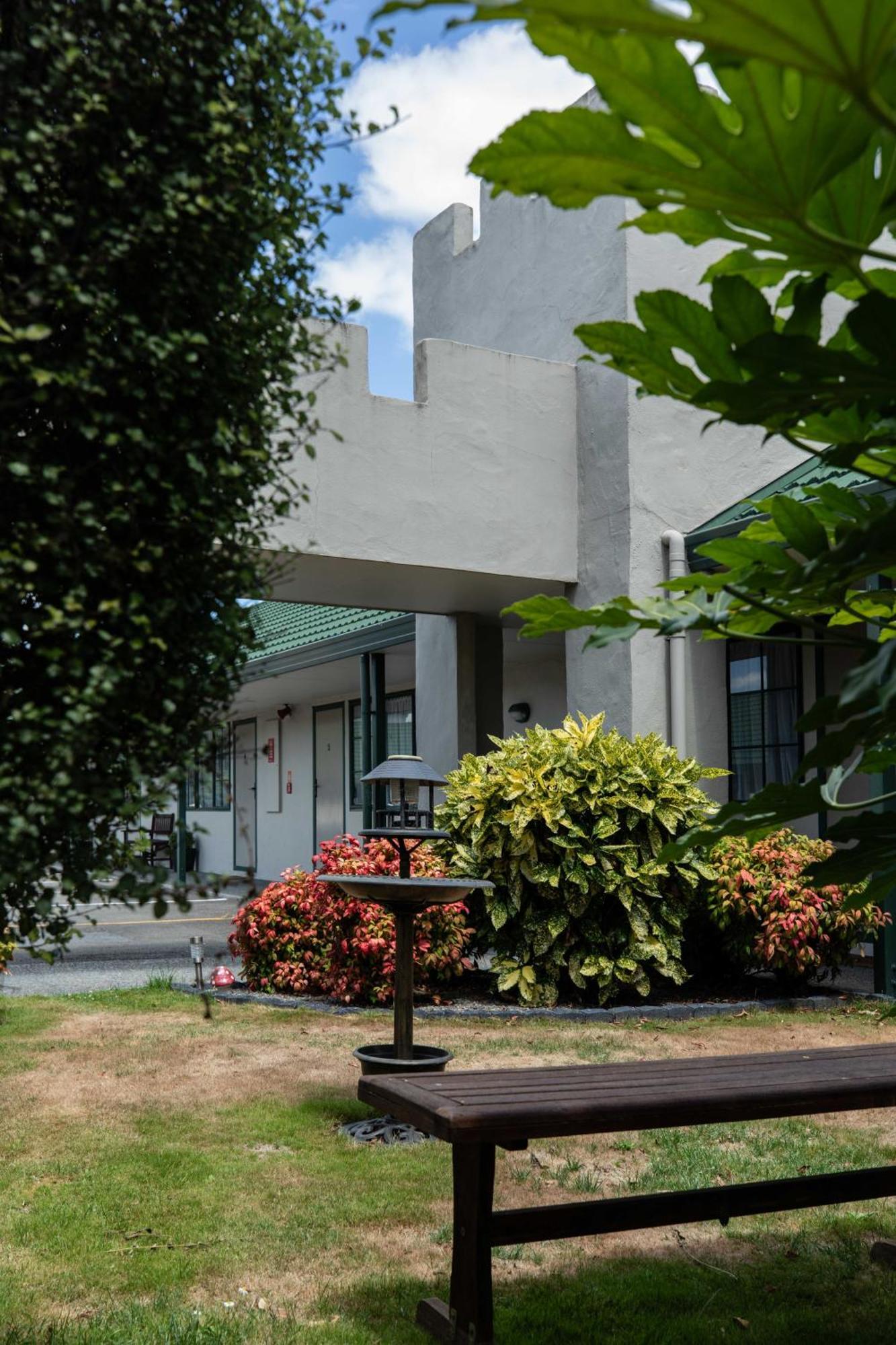 Camelot Motor Lodge And Conference Centre Palmerston North Eksteriør billede